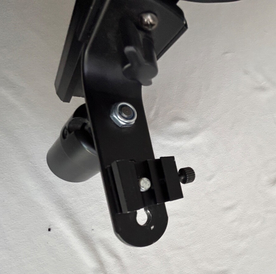 Flash Soft box w/ Hot shoe mount-24"square with relective & soft white-foldable