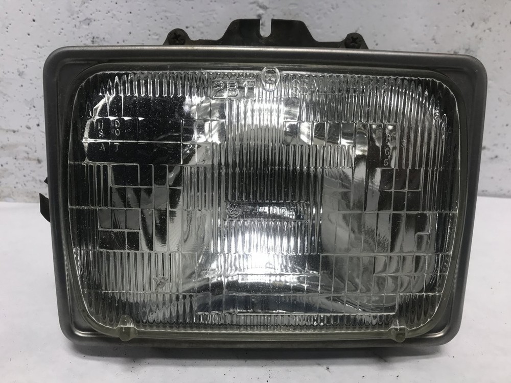 Ford F550 SUPER DUTY Headlamp - Used