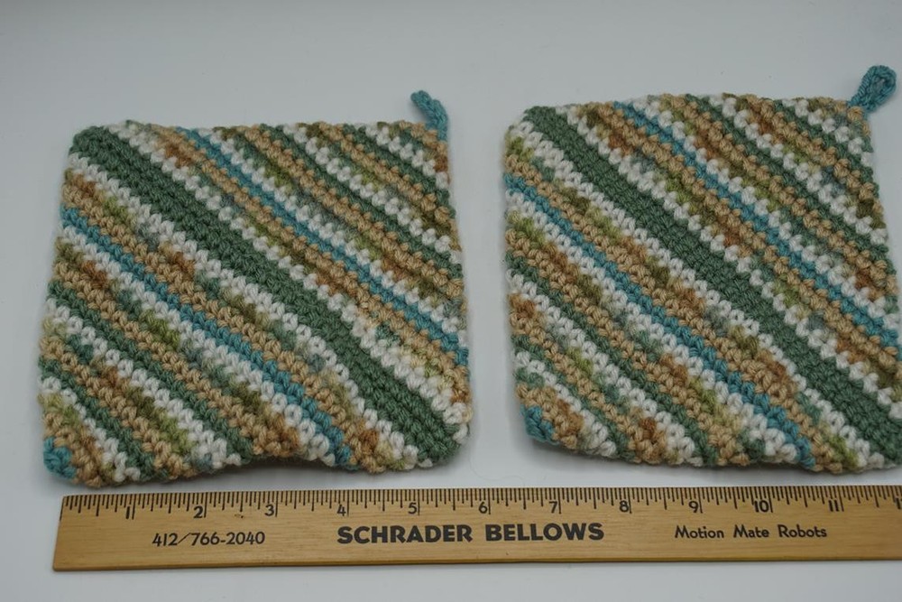 Handmade Pair Knit Trivet