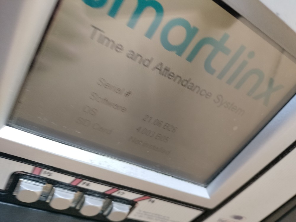 SmartLinx PL-5522SP Calculating Time Clock