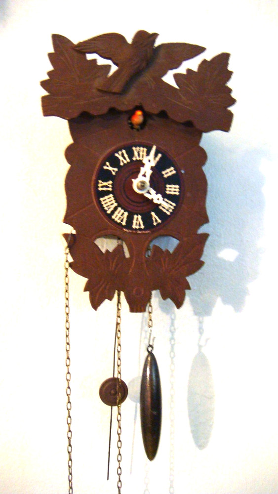 old small cuckoo clock for repair rarely