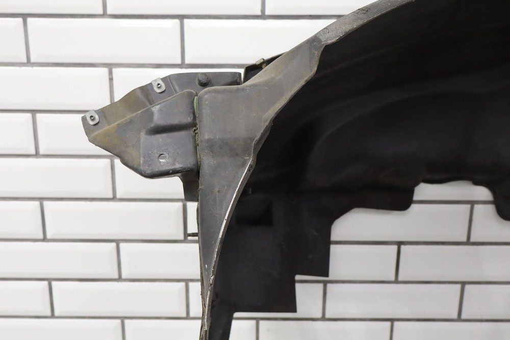 1997-2004 C5 Corvette Left Driver Front Inner Fender Structure *Damaged*