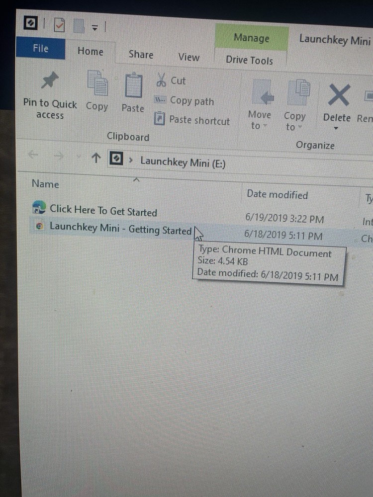 Novation Launchkey Mini Mk3 25 Mini-key Midi Keyboard Controller Only *No Cords