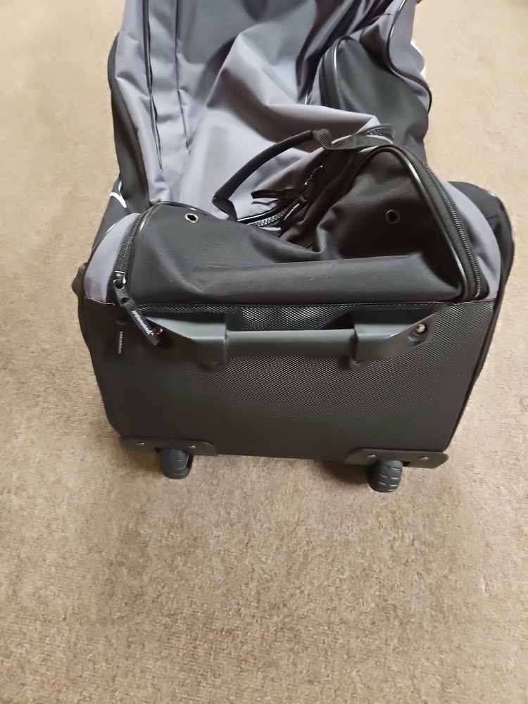 Mizuno Samurai Wheel Bag 24 Charcoal/Black