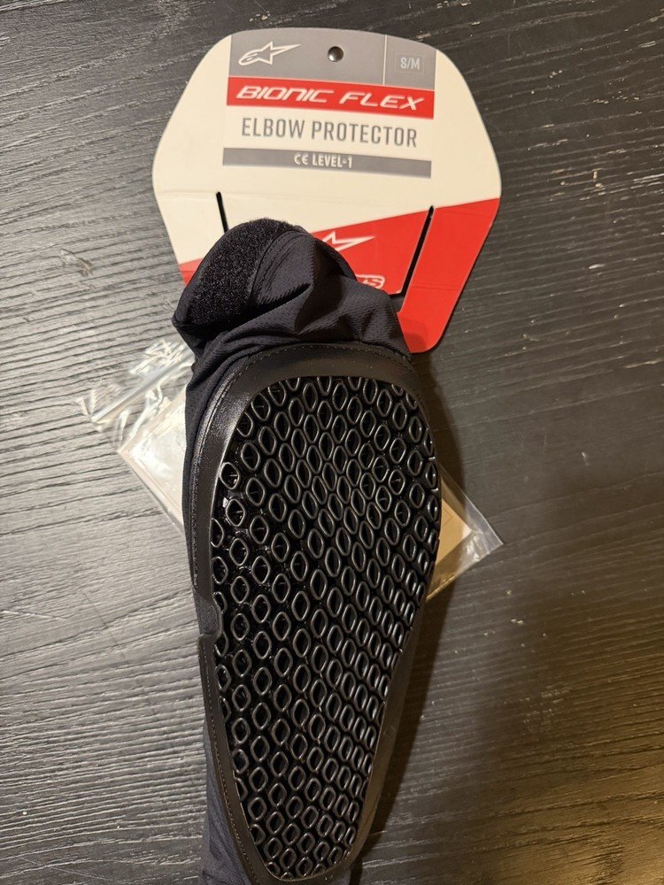 Alpinestars Bionic Flex Elbow Protectors Small/Medium Black/Red