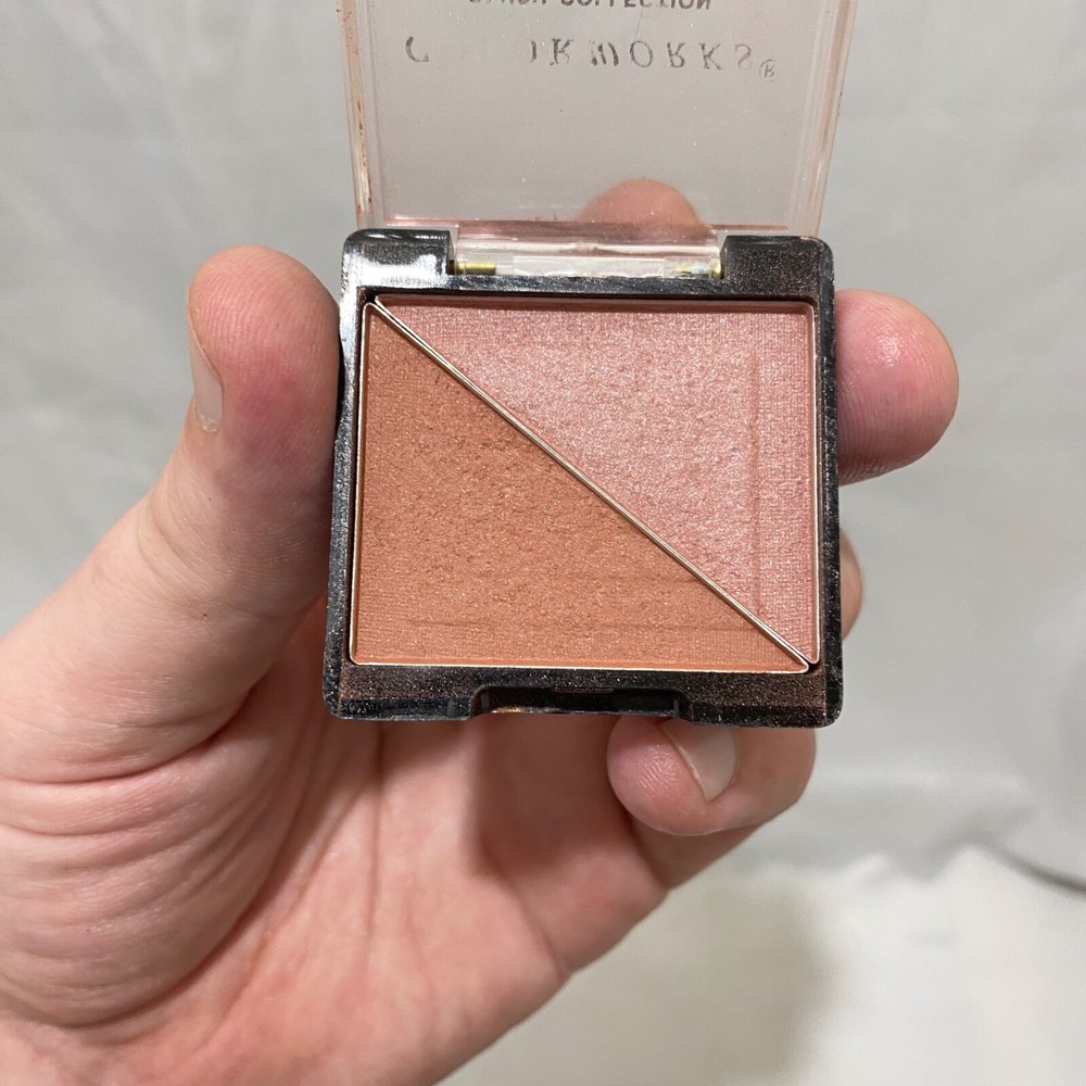 Compact and Glitter Makeup Lot Various Brands Mostly New Read Description