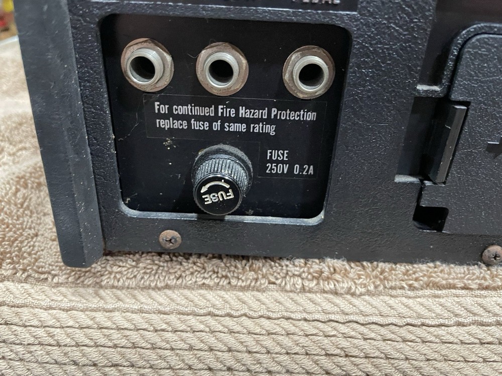Unívox SR-95 Vintage Analog Drum Machine