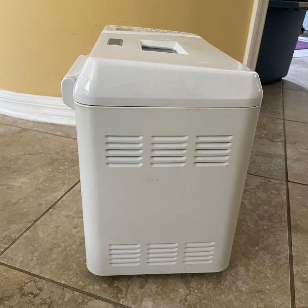 Kenmore Automatic Bread Maker Model KTR2300 White 730W Deluxe Super Rapid