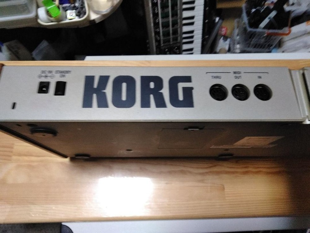 Korg MICROKORG 37 Keys Analog Modeling Synthesizer Good Tested Condition