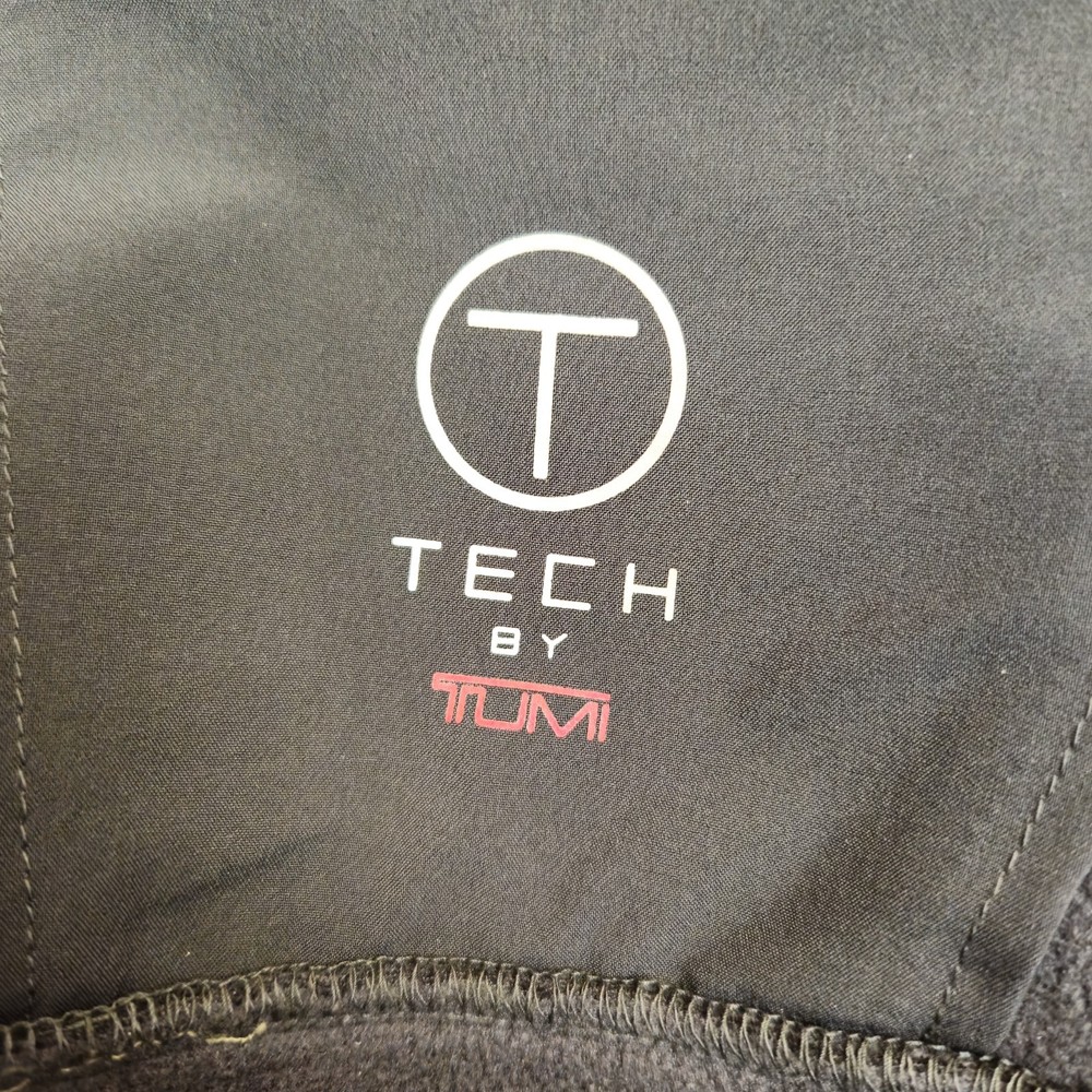 Tumi Tech Jacket Mens Small Softshell Water Resistant Fleece Lined Full Zip