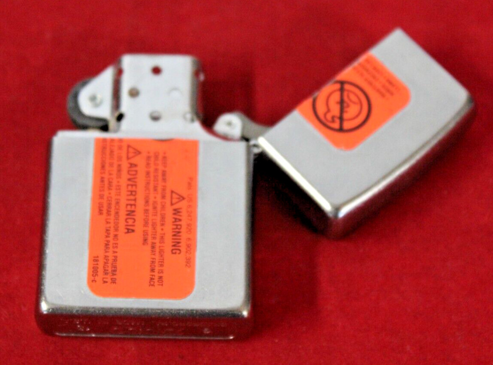 Zippo 2013 Classic Pocket Lighter - Brushed Chrome