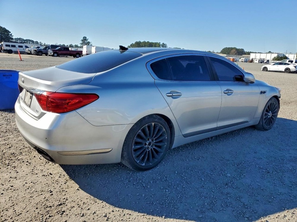 K900 2015 Glove Box 4937846