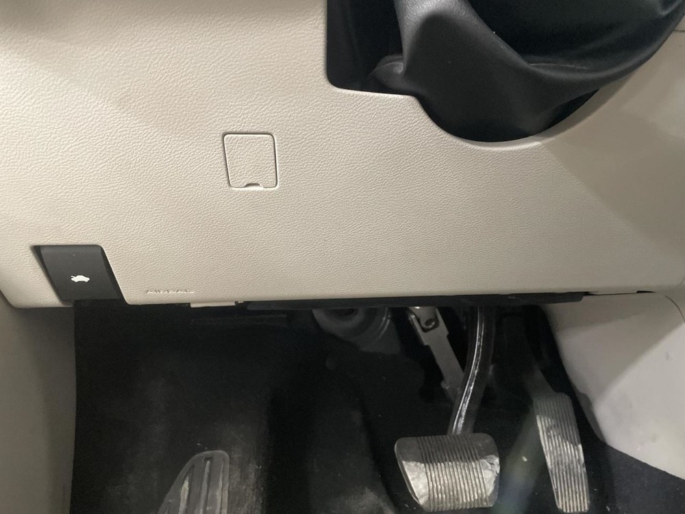 Complete Console Front Floor Fits 22-24 VOYAGER 1044456