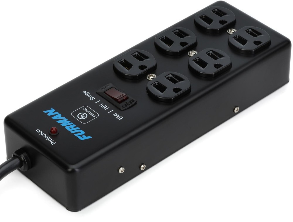 Behringer S32 32 x 16 Digital Stage Box + Furman SS-6B Value Bundle