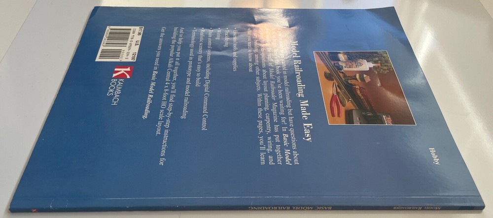 Model Railroader, Basic Model Railroading. FREE SHIPPING! Awesome! 1999