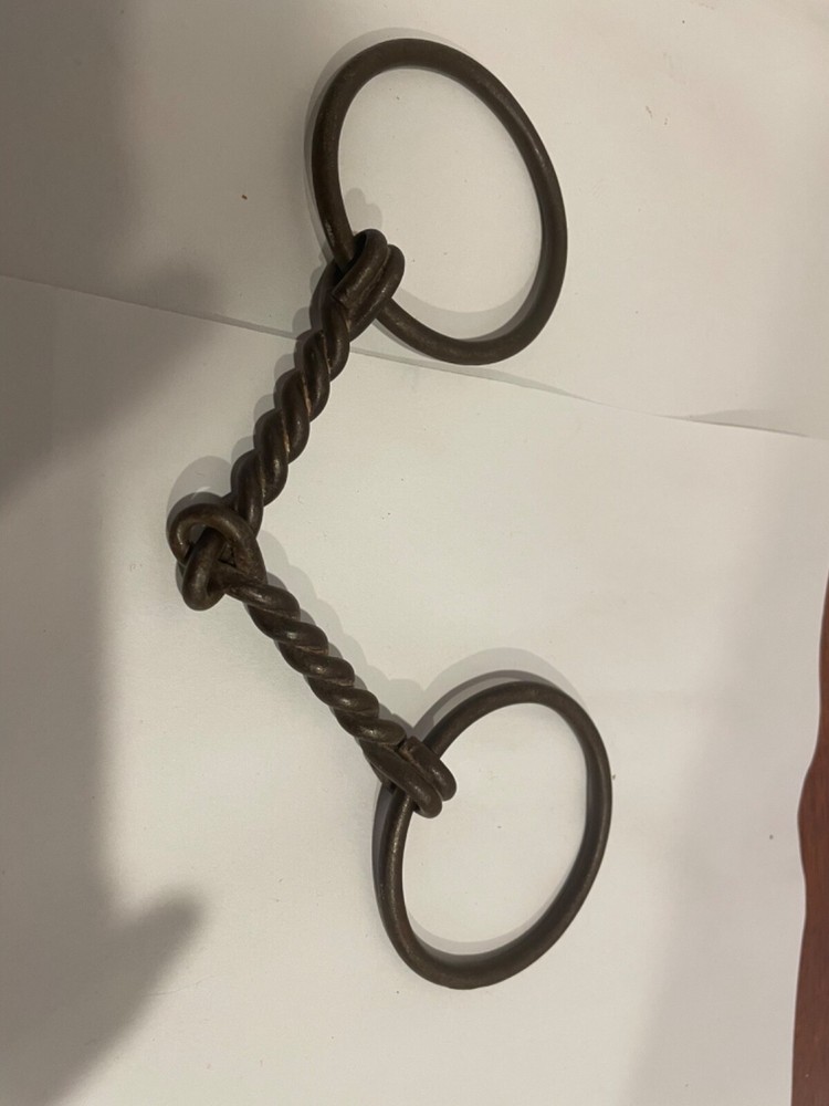 Twisted Metal O ring Horse Bit