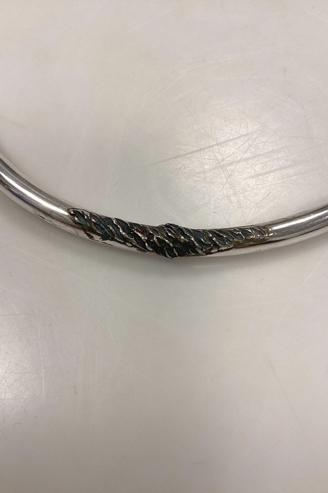 Modern Open Neck Ring in unmarked silver