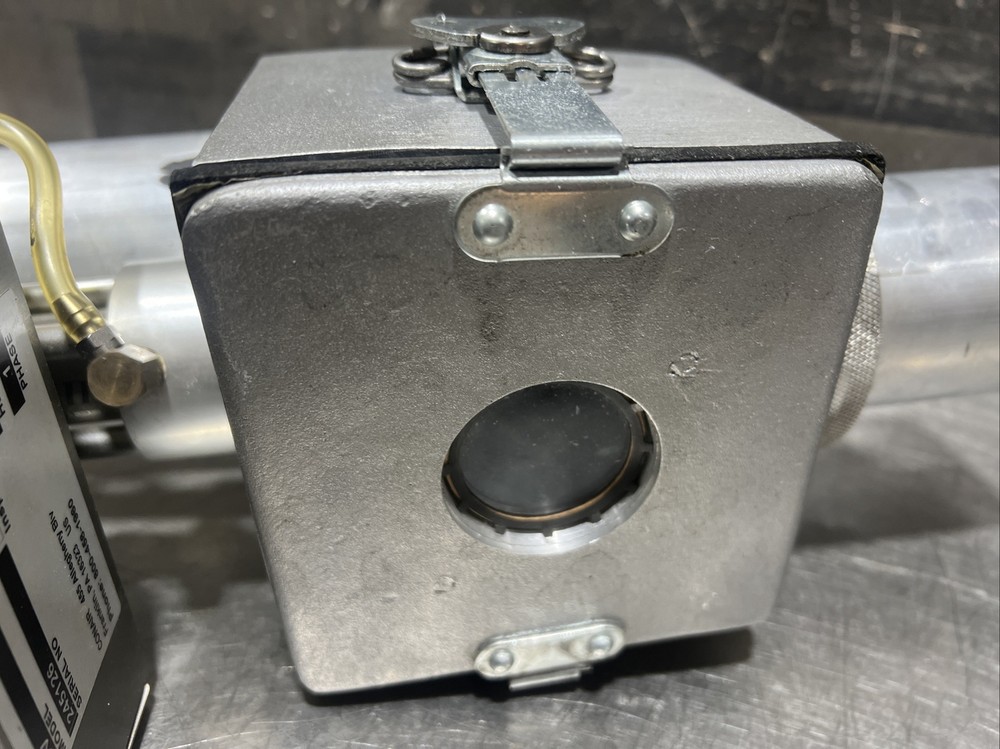 CONAIR material Hopper Isolate Receiver Model CV Used Surplus. Item ID 10
