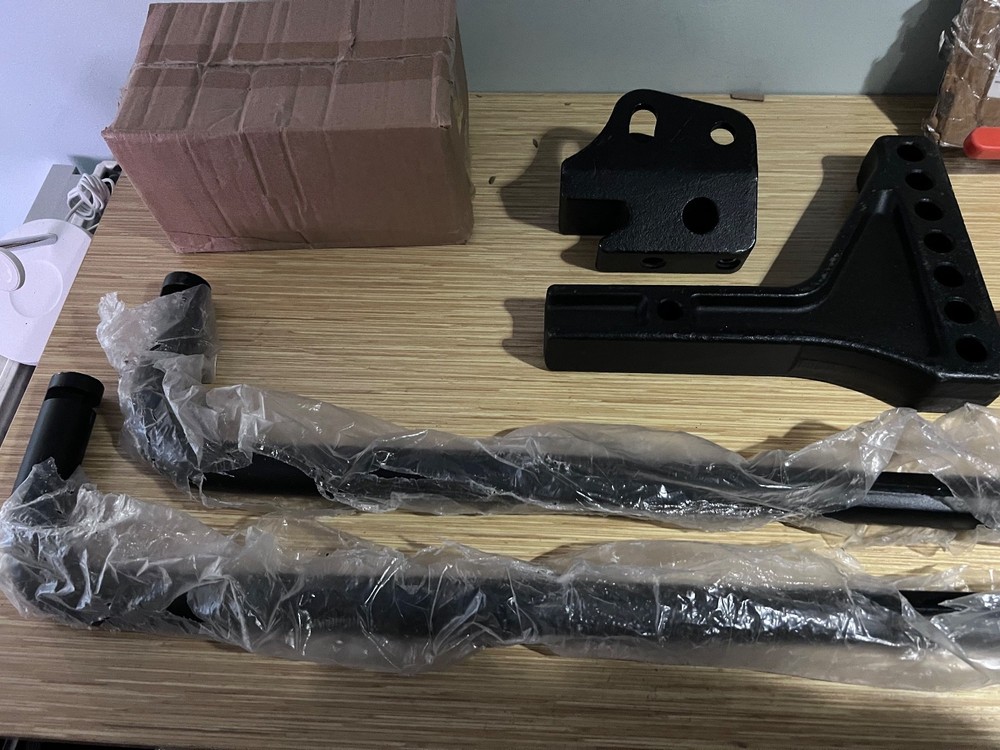 CURT 17510 TruTrack WEIGHT DISTRIBUTING HITCH