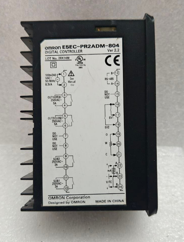 OMRON E5EC-RR2ADM-804 TEMPERATURE DIGITAL CONTROLLER 50/60HZ, 8.3A