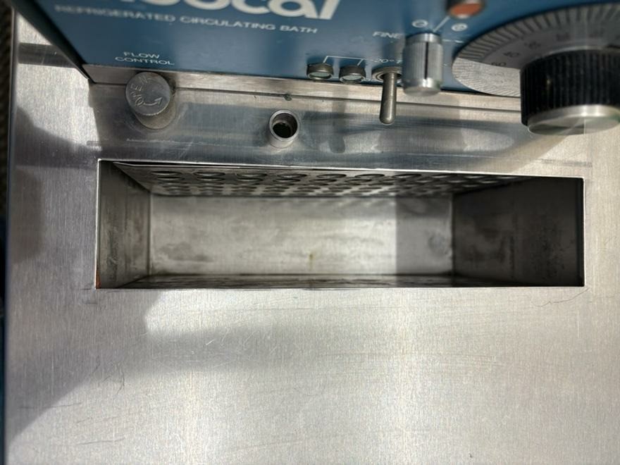 Neslab Endocal RTE-5 Heated/Refrigerated Bath/Circulator