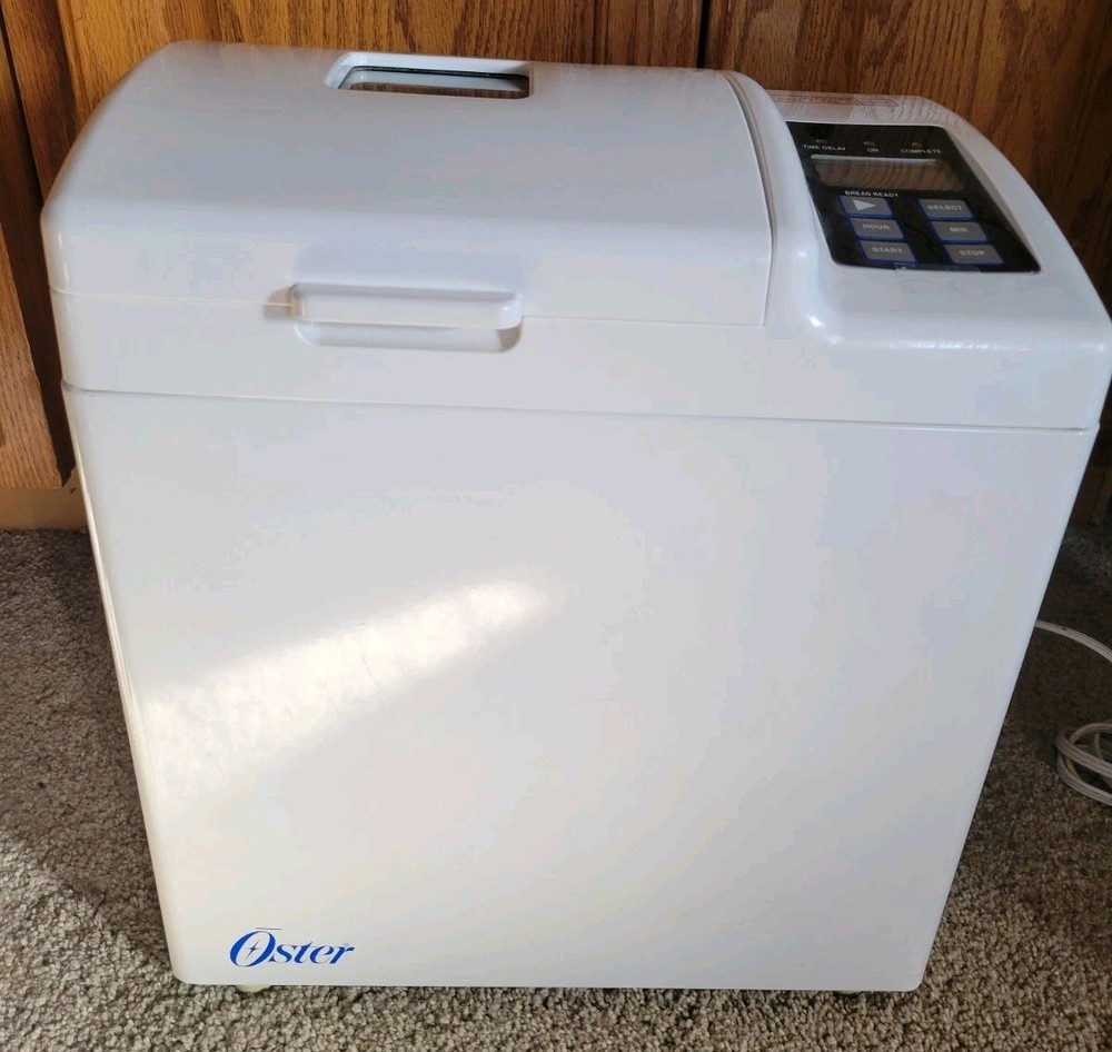 Oster Automatic Bread Maker 2 Lbs Loaf Model 4839 Works Great