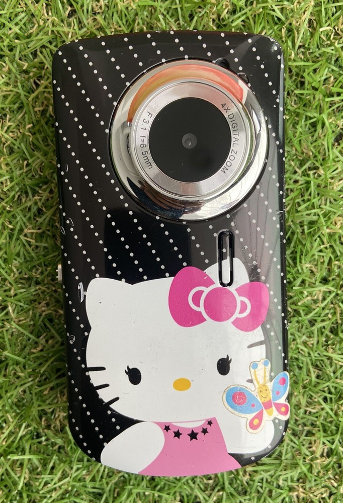 RARE Hello Kitty Camera, Camcorder - Tested (slight rattle) (D36)