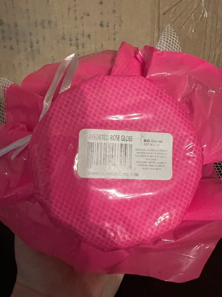 Assorted Rose Globe. Bill Doran. Mexico pink
