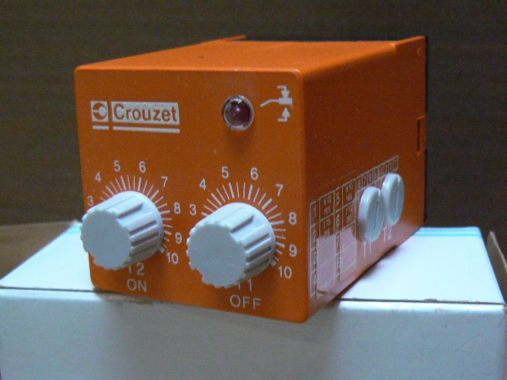 Crouzet Syrelec LABR2 BB, Timer Delayed Single Shot. -new- (A)