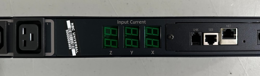 SERVER TECHNOLOGY SENTRY CABINET DISTRIBUTION UNIT CSG-24VYM411A1
