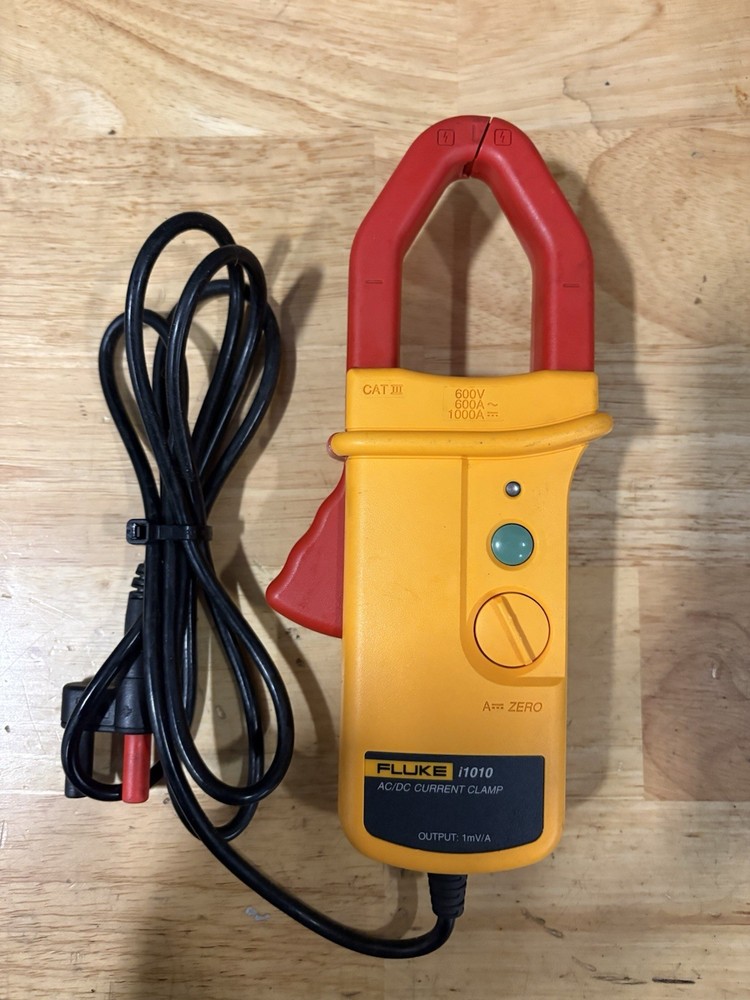 Fluke i1010 AC/DC Current Clamp Probe 600A/1000A