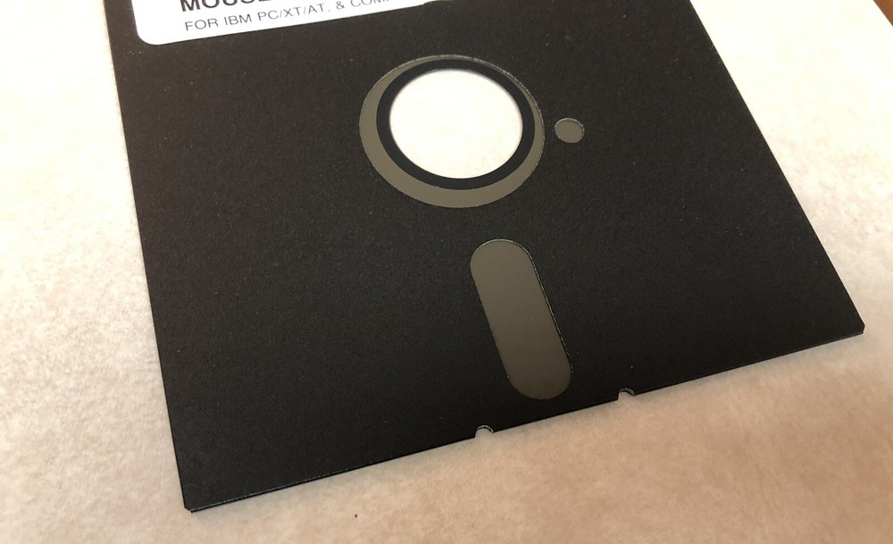 2 Easy Options Mouse System Disk Hard And Floppy Disk Version 8.20D Vintage New