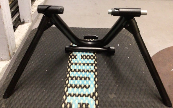 CycleOps 9903 Magneto Trainer - Magnetic Resistance, Adjustable