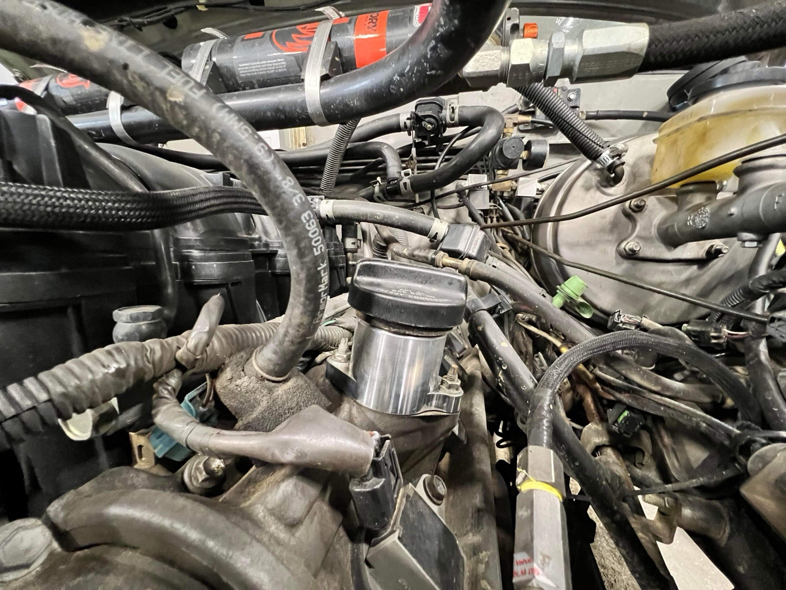 3uz , 2uz Oil Fill Neck