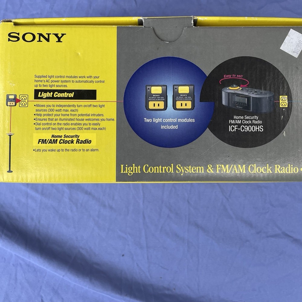 Sony dream machine home security light control system FMAM clock radio,
