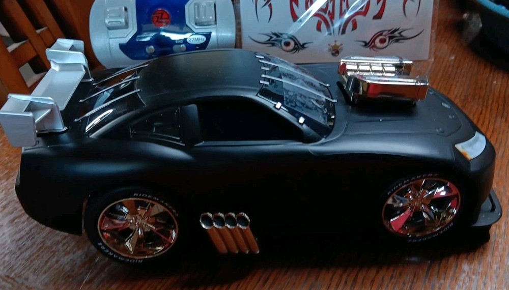 Ridemakerz RC Car, Remote, Hex Wrench Tool, Decals. Works