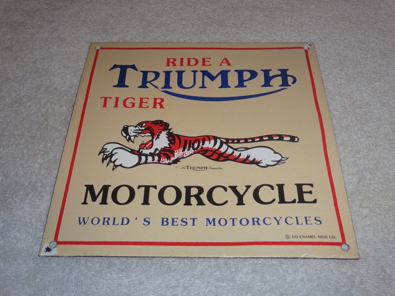 VINTAGE TRIUMPH T110 MOTORCYCLE DEALER TIGER 10" PORCELAIN METAL GASOLINE ⛽ SIGN