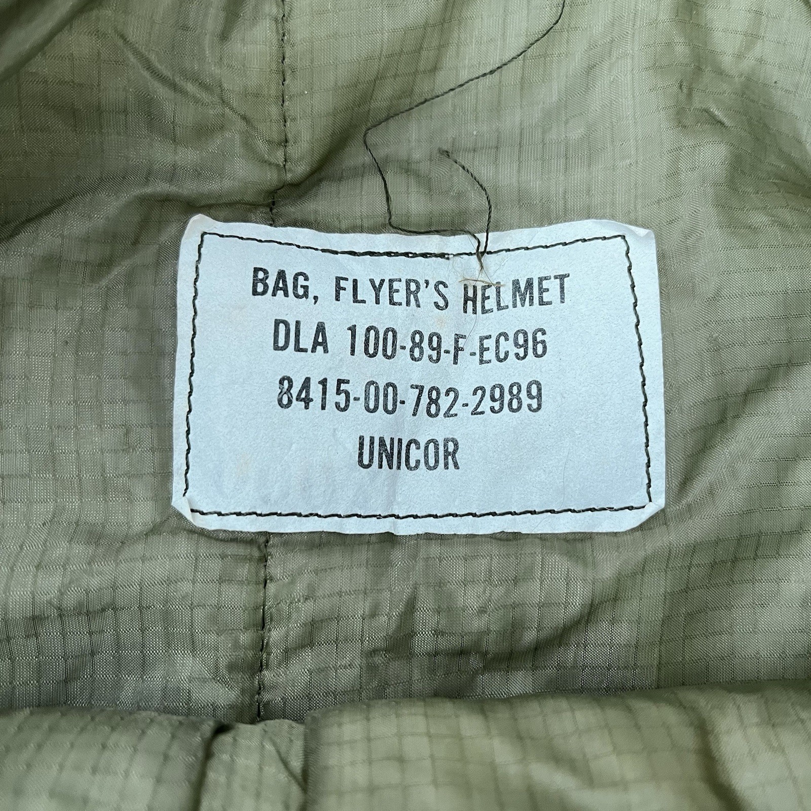 Vintage US Military Flyers Helmet Flight Bag 8415-00-782-2989 Unicor READ