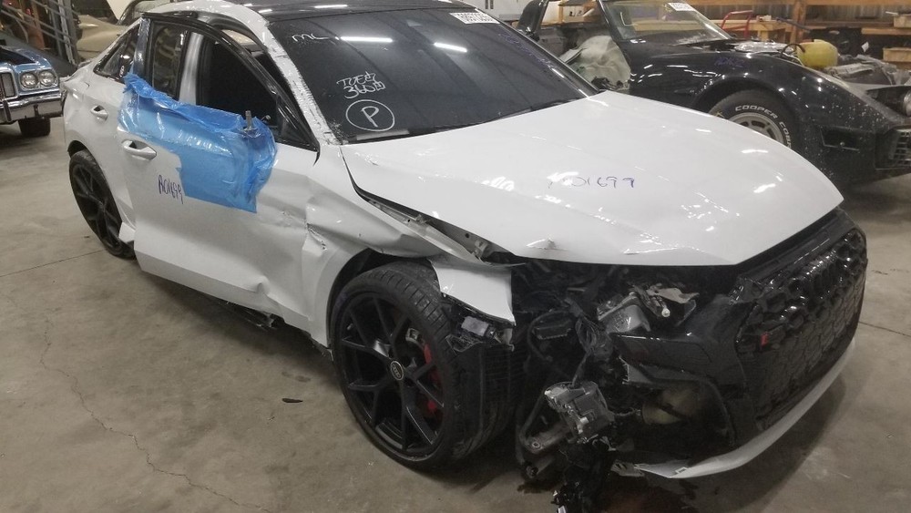 24 AUDI RS 3 REAR VIEW CAMERA