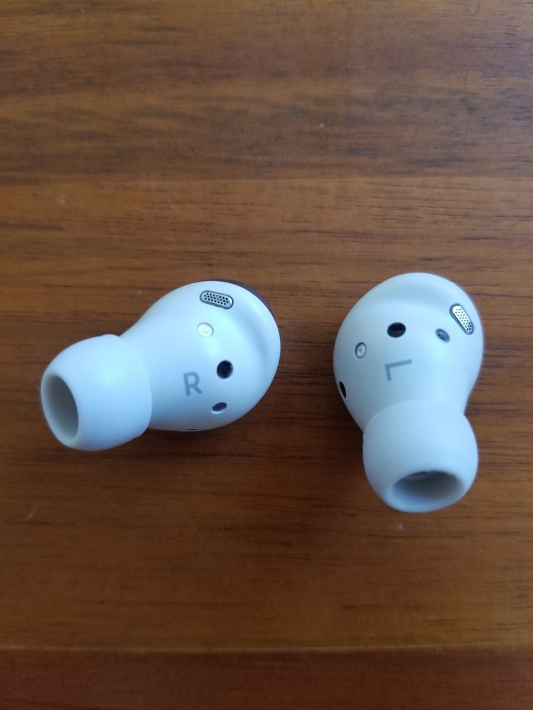 Samsung Galaxy Buds Pro - Phantom Silver