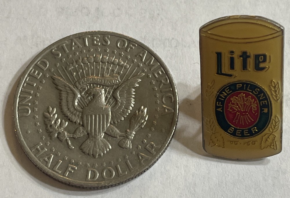LITE BEER Lapel Pin CAN