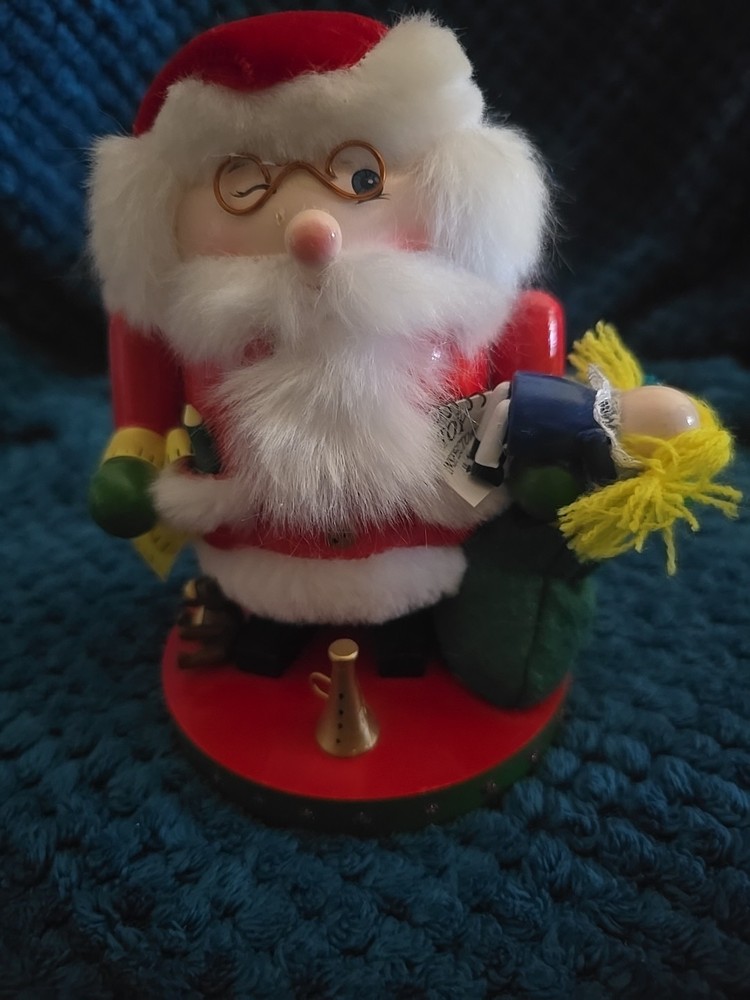 Nutcracker Village SANTA'S WORKSHOP Christmas 10th Anniversary Special Edition