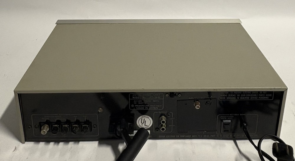 Hitachi AM-FM Stereo Tuner FT-5000