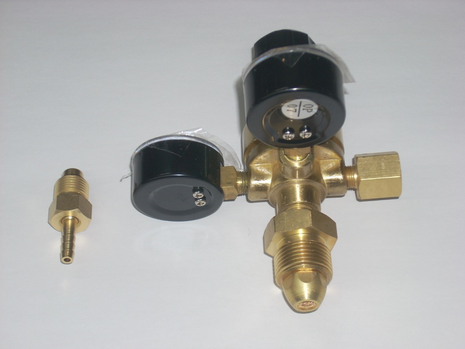 Argon or Argon/CO2 Mix Welding Gas Regulator for Mig Tig Welding CGA 580 Inlet