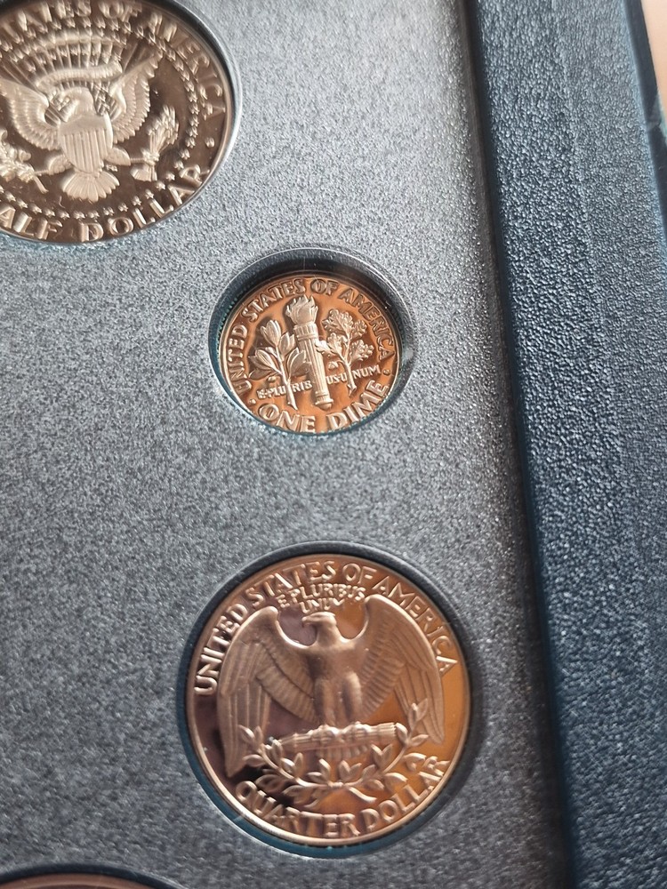 1990 U.S. Mint Prestige Proof Set with Eisenhower Centennial Silver Dollar