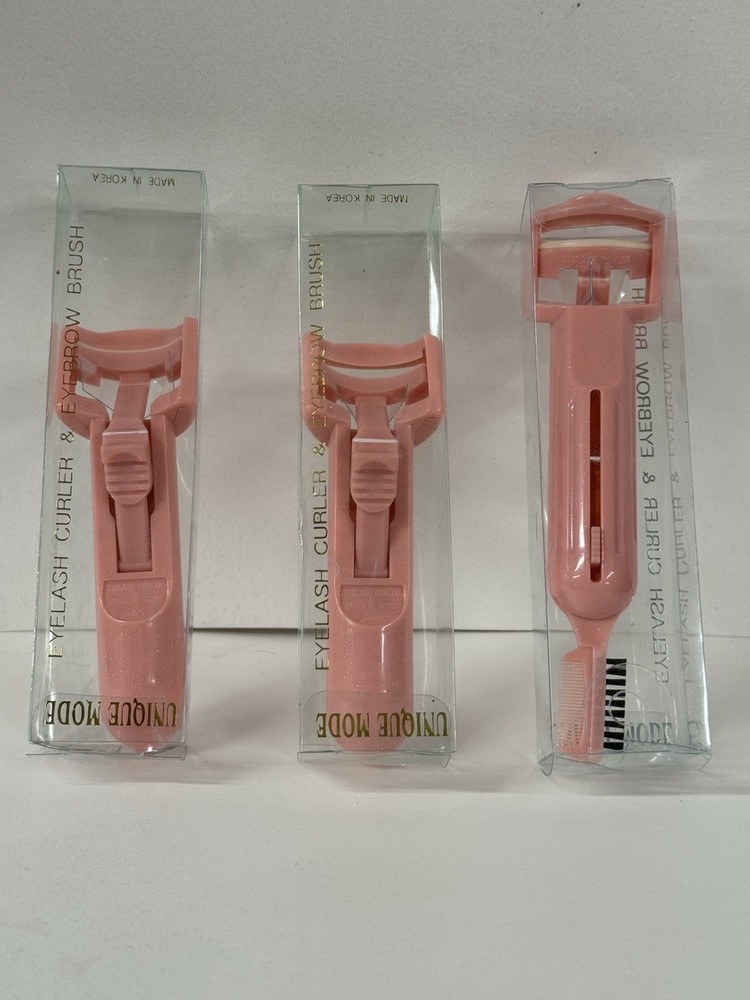 Eyelash curler & eyebrow brush