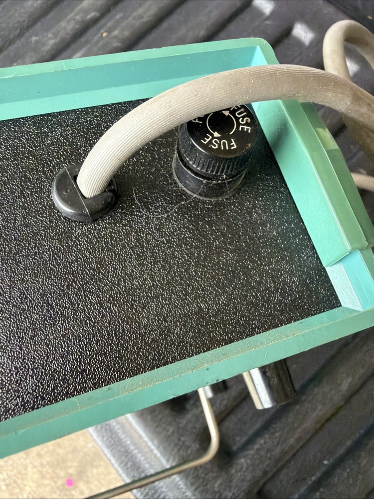 Cromco Electronics CEC-10A Universal Audio Generator Diagnostic Vintage 70's