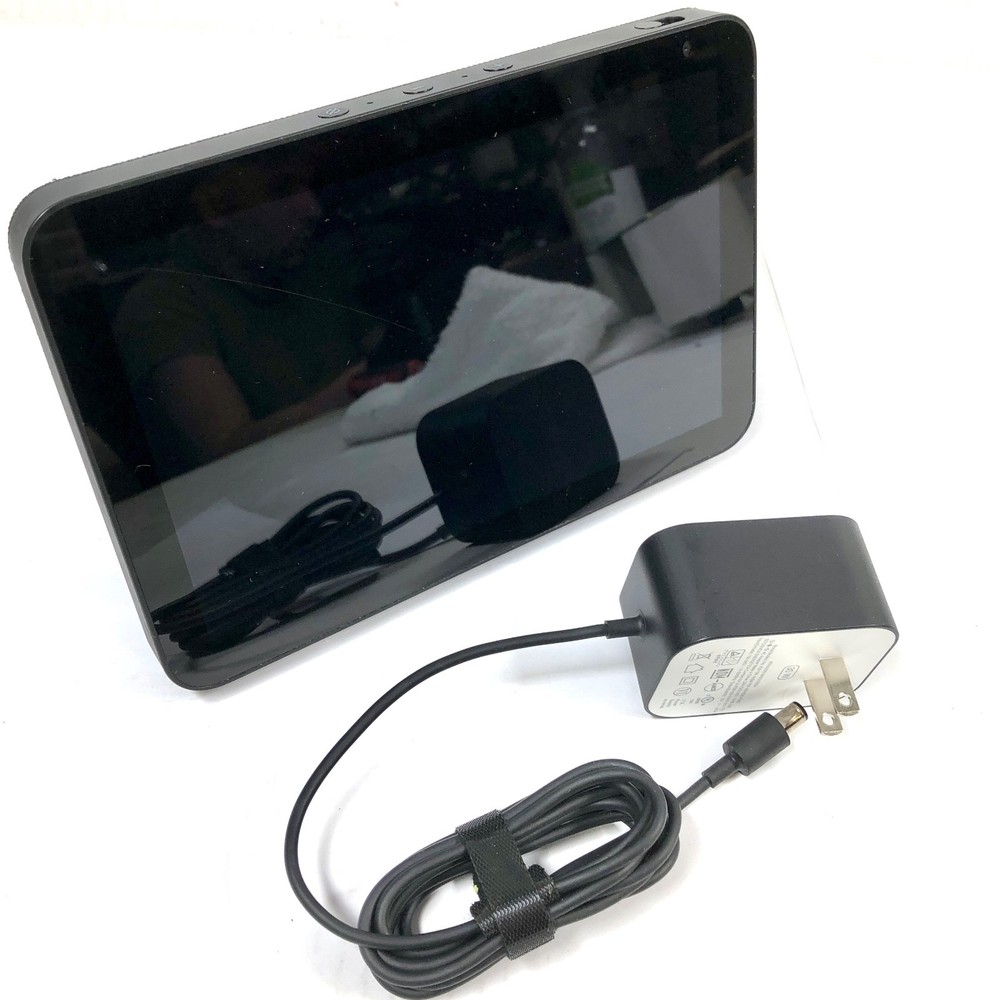 Amazon Echo Show 8  1st Gen C7H6N3 Smart Speaker Charcoal ACCEPTABLE