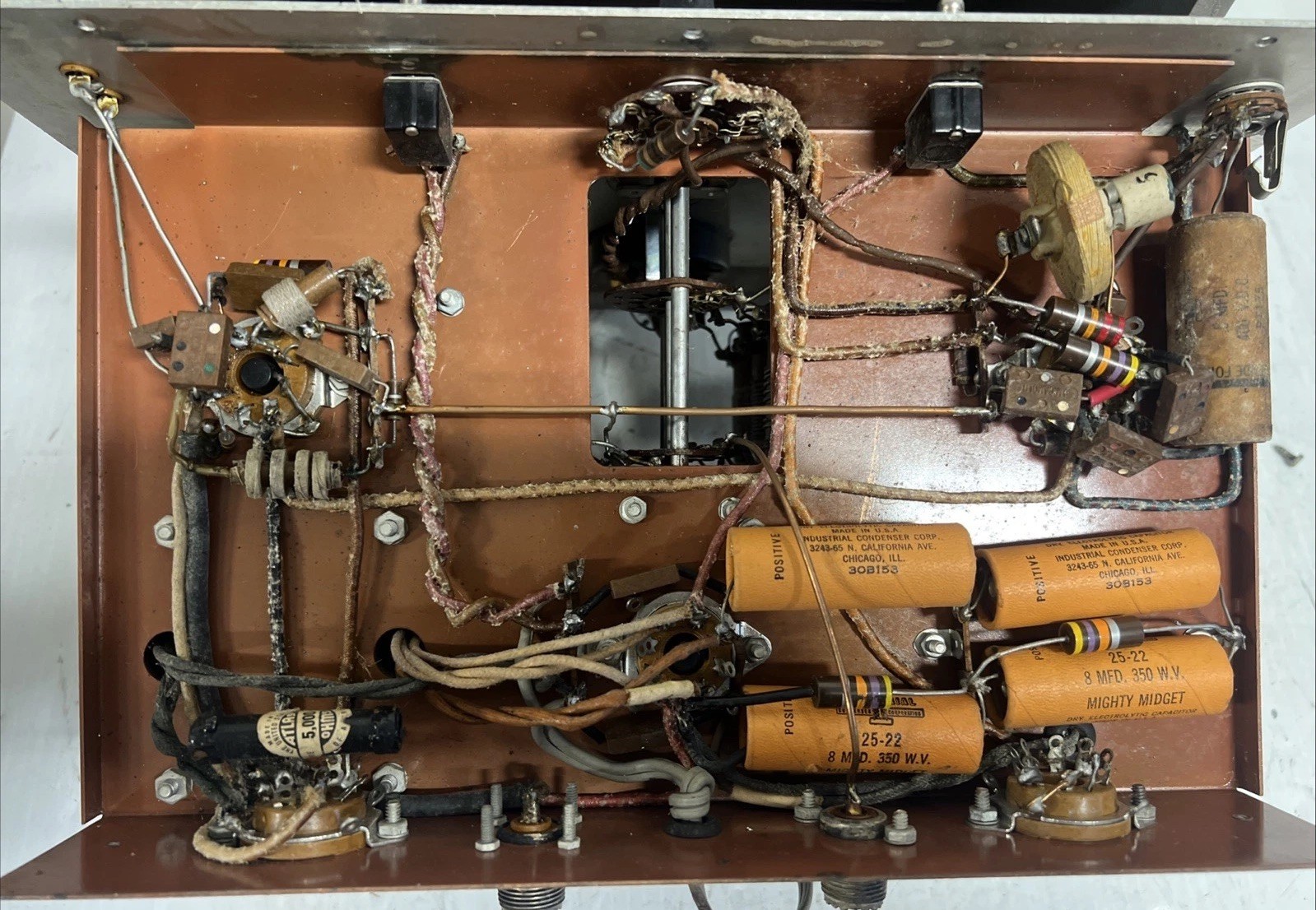 Heathkit AT-1 Transmitter Turns on Please Read