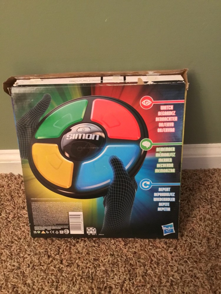 2020 Hasbro Simon Game